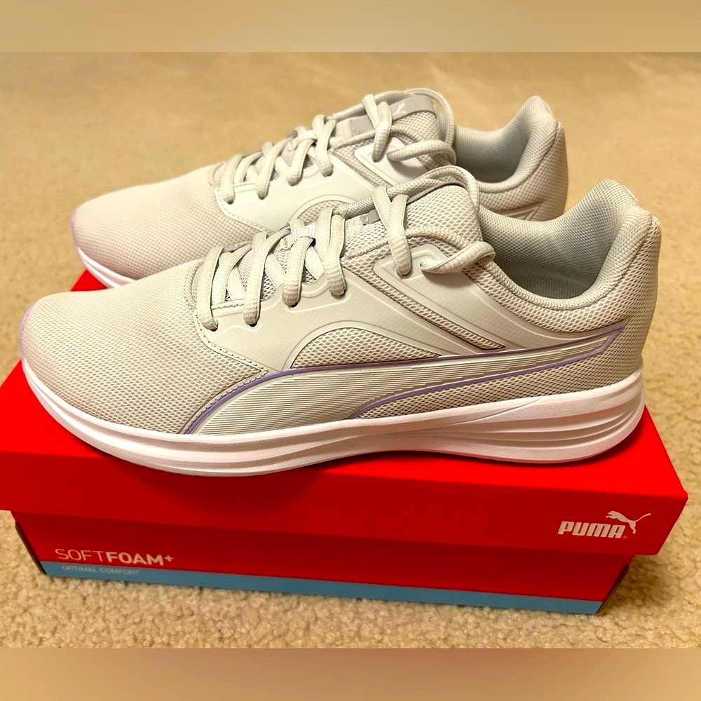 Puma Transport Women’s Running Shoes Size 8 Gray/Purple